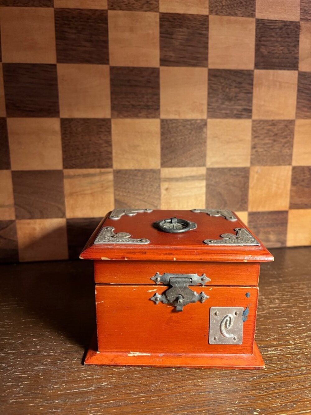 Vintage Trinket Box A1162, Shows Wear